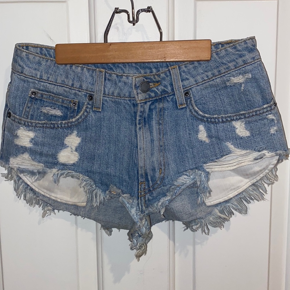 Carmar Jean Shorts, size 25